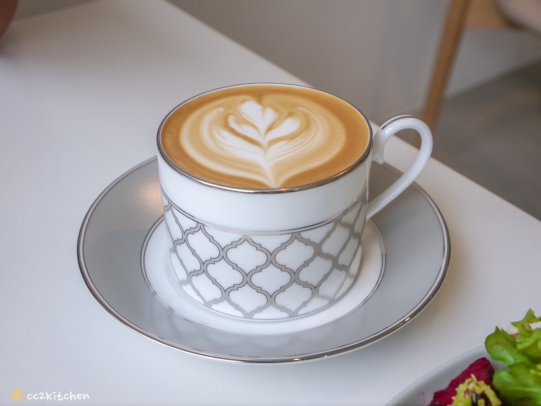 台東咖啡下午茶「MARGIN coffee & apt」隱藏於靜巷中的極簡風民宿,早午餐、咖啡甜點,荷蘭鐵鍋鬆餅私心推。 - 第31張圖