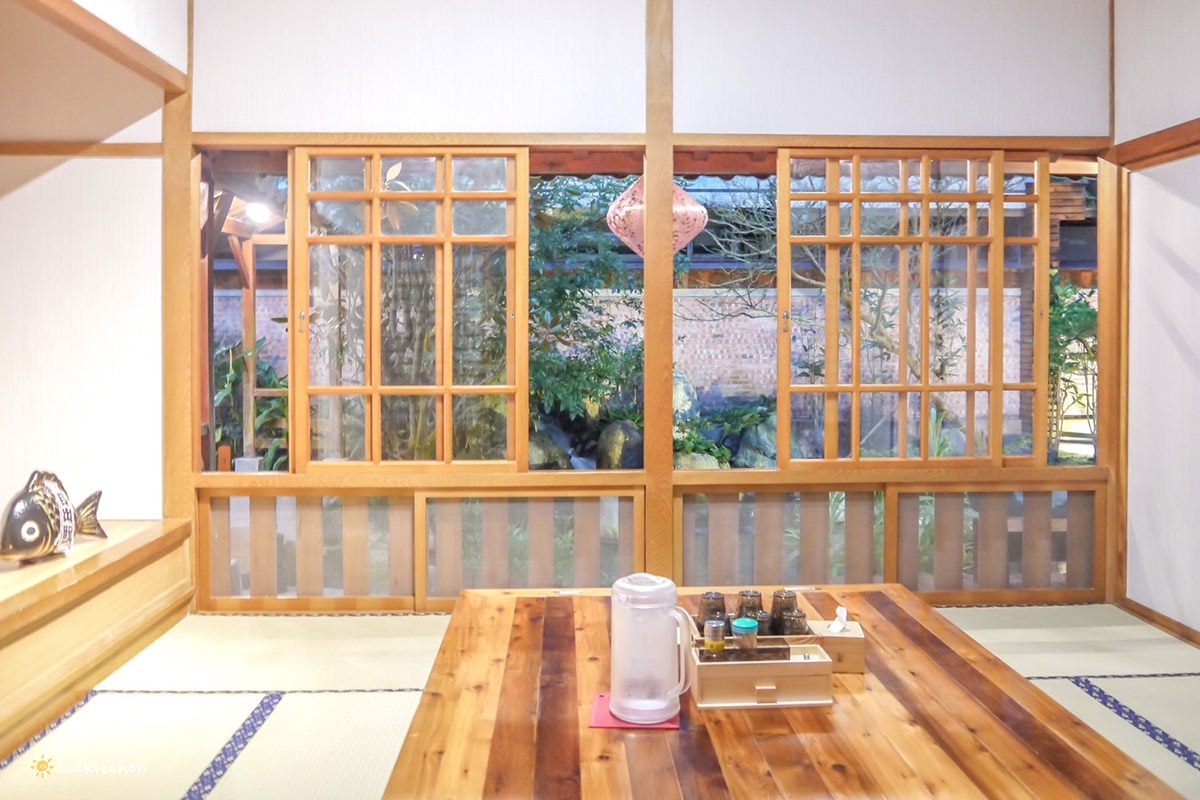 一秒回到日治時期！花蓮拉麵「山嵐拉麵安通溫泉店」，深山裡的日式拉麵店～泡完溫泉在和室榻榻米包廂裡吃拉麵，超享受！