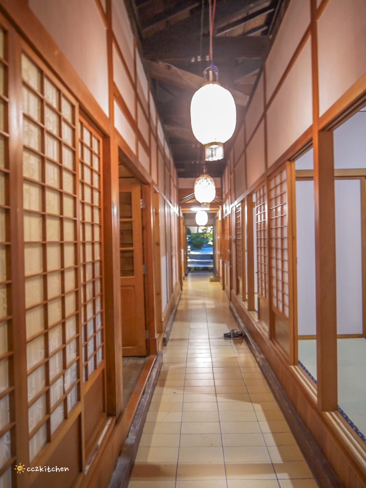 一秒回到日治時期！花蓮拉麵「山嵐拉麵安通溫泉店」，深山裡的日式拉麵店～泡完溫泉在和室榻榻米包廂裡吃拉麵，超享受！