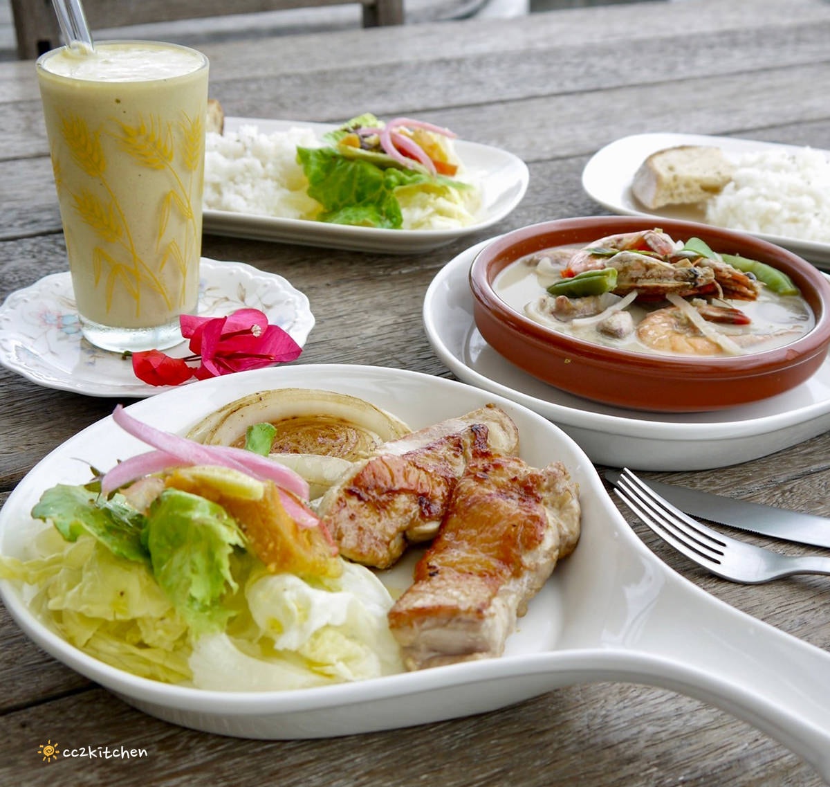 台東慢食評鑑二星早午餐「台東有知鳥hiii birdie」，隱藏在舊糖廠東糖文創園區裡的特色餐廳，選物空間、書店、工藝創作。
