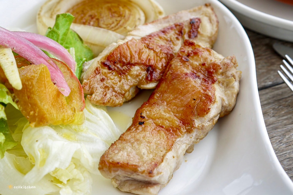 台東慢食評鑑二星早午餐「台東有知鳥hiii birdie」，隱藏在舊糖廠東糖文創園區裡的特色餐廳，選物空間、書店、工藝創作。