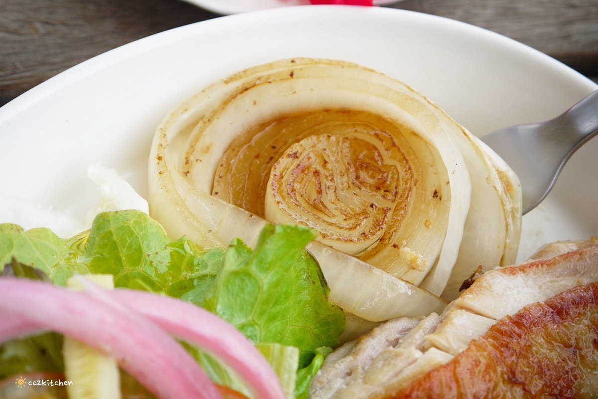 台東慢食評鑑二星早午餐「台東有知鳥hiii birdie」，隱藏在舊糖廠東糖文創園區裡的特色餐廳，選物空間、書店、工藝創作。