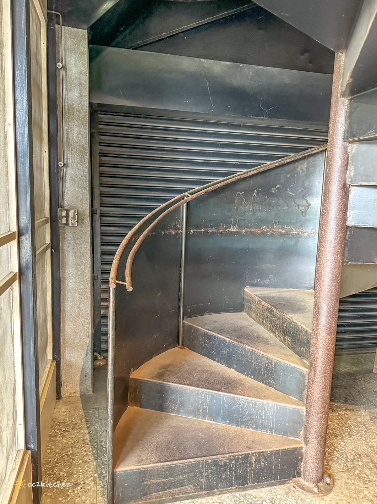 台東慢食評鑑二星早午餐「台東有知鳥hiii birdie」，隱藏在舊糖廠東糖文創園區裡的特色餐廳，選物空間、書店、工藝創作。