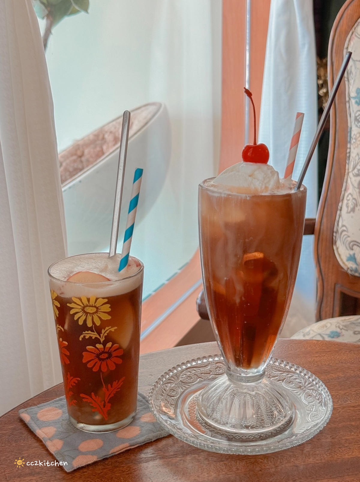 台東超人氣昭和風咖啡廳「沐芓Muzi Kissaten」懷舊日式喫茶所。大推厚蛋三明治，厚實酥脆耐人尋味！昭和硬布丁扎實綿密～台東早午餐咖啡店推薦。