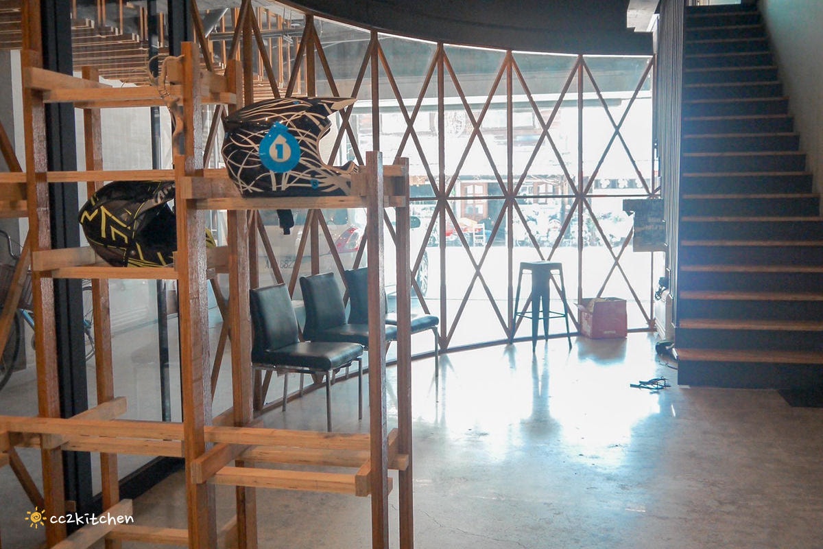 一週只營業1.5天的限量牛肉麵！台東等等牛肉麵（斑鳩33牛肉麵）藏身在民宿裡的文青風麵店，台東隱藏版小吃美食推薦。