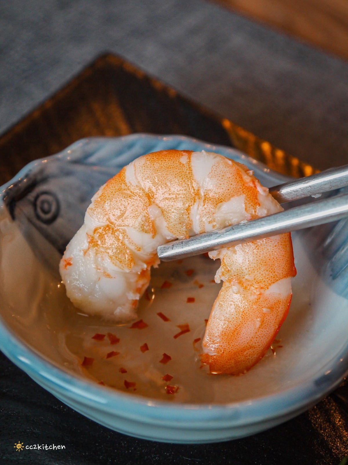 台東平價無菜單料理「長光食作」，海味九宮格吸睛又有創意！預約制單人套餐千元有找～台式料理結合西式手法，道道好吃不踩雷。