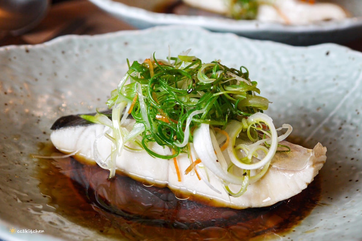 台東平價無菜單料理「長光食作」，海味九宮格吸睛又有創意！預約制單人套餐千元有找～台式料理結合西式手法，道道好吃不踩雷。