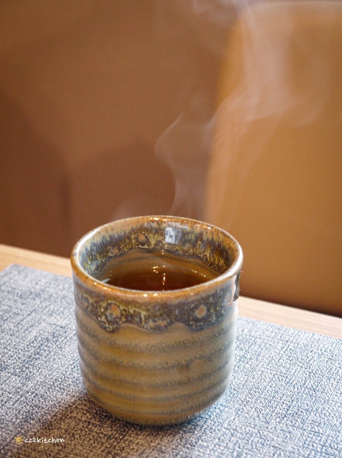 台東平價無菜單料理「長光食作」，海味九宮格吸睛又有創意！預約制單人套餐千元有找～台式料理結合西式手法，道道好吃不踩雷。