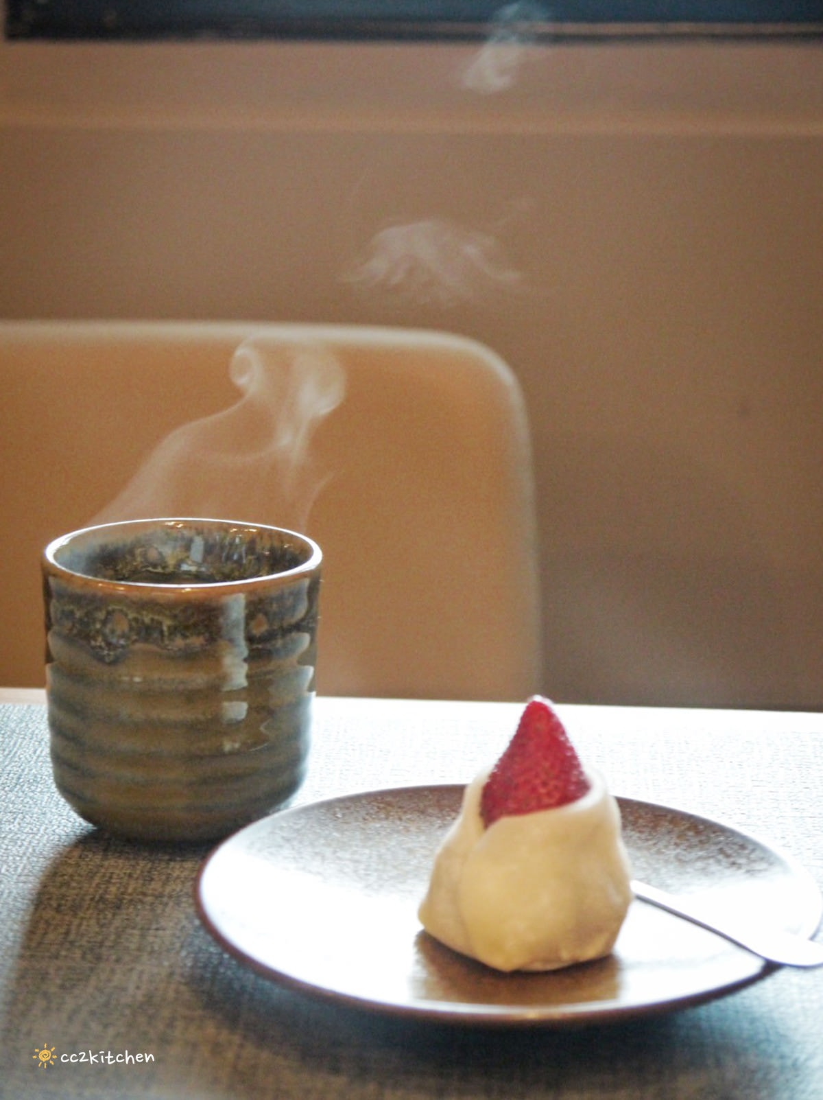 台東平價無菜單料理「長光食作」，海味九宮格吸睛又有創意！預約制單人套餐千元有找～台式料理結合西式手法，道道好吃不踩雷。