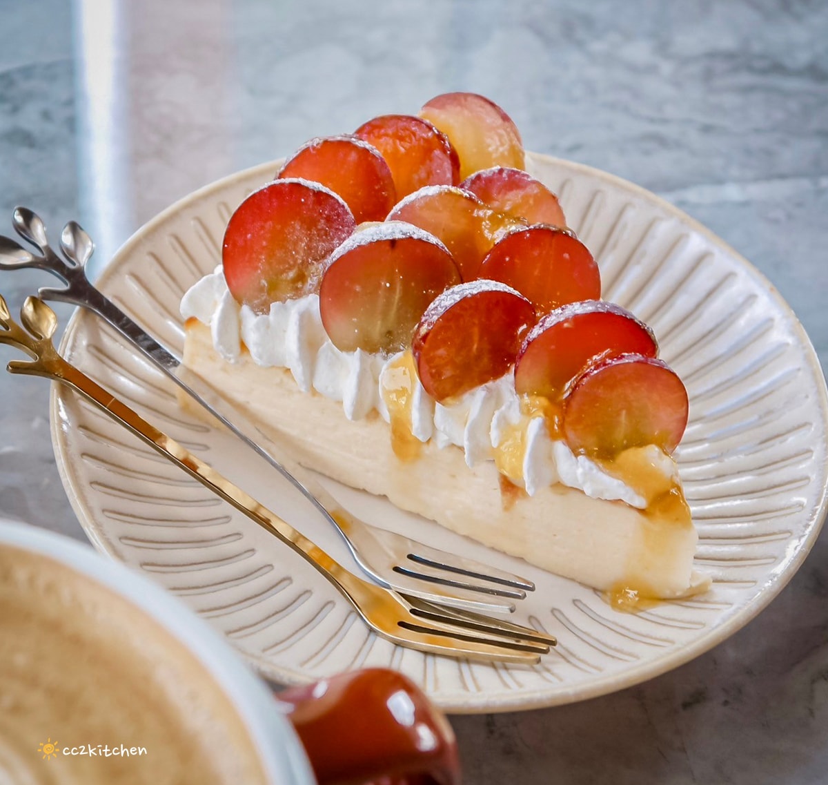 台東海景咖啡「沙伯迪澳橄欖莊園SOBDEALL」，都蘭山下的秘境咖啡，依山傍海坐擁蔚藍海景與蒼鬱山景。