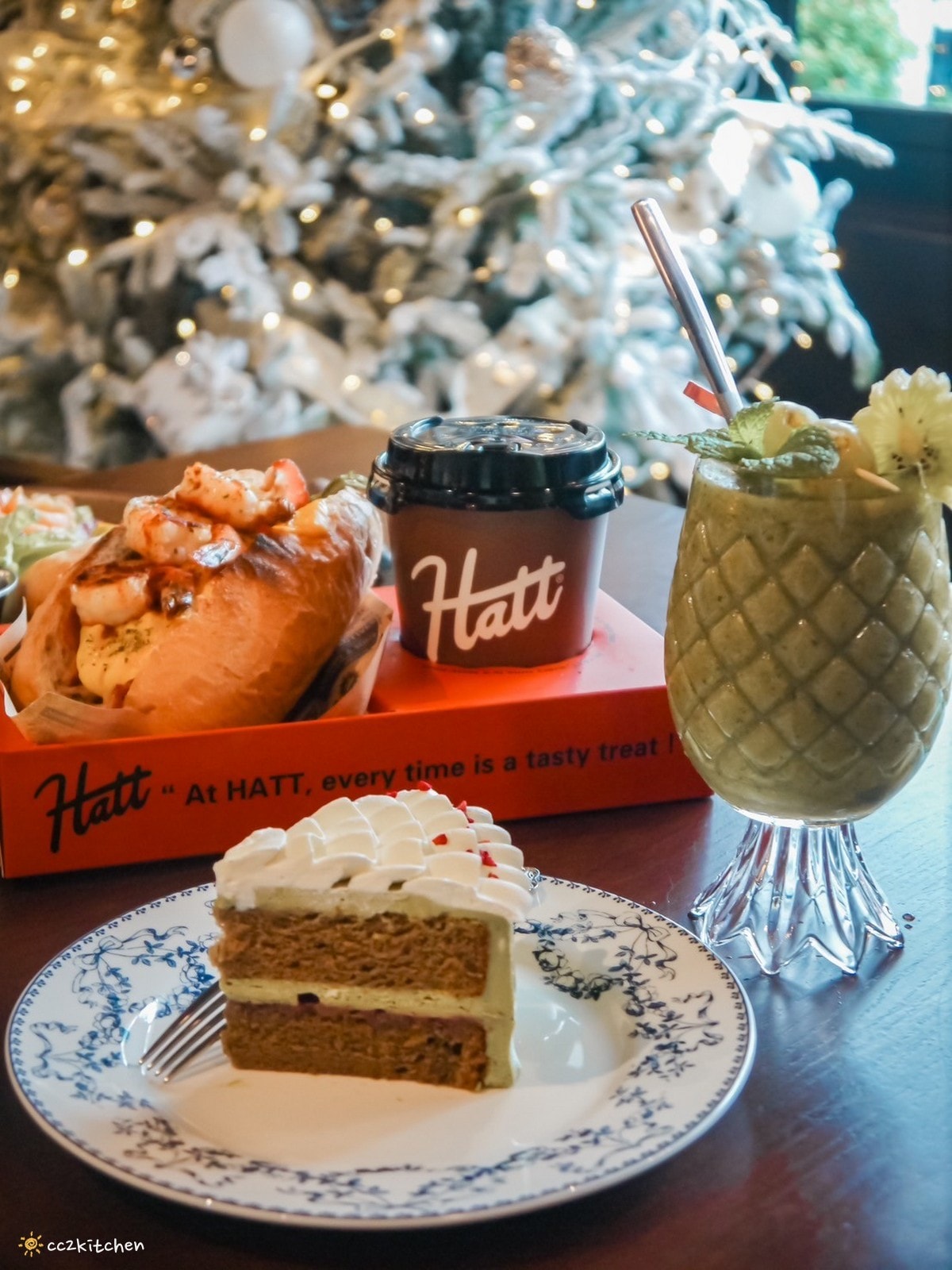 豪宅裡的質感咖啡廳！「海特咖啡館Hatt Coffee」2.0結合早午餐與民宿「廷海特潮流民宿」，外觀氣派、內裝富有高級感，台東市區早午餐推薦。