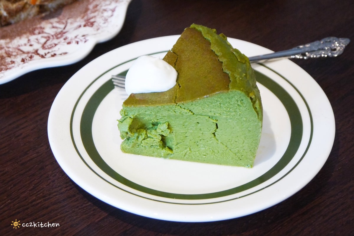 豪宅裡的質感咖啡廳！「海特咖啡館Hatt Coffee」2.0結合早午餐與民宿「廷海特潮流民宿」，外觀氣派、內裝富有高級感，台東市區早午餐推薦。