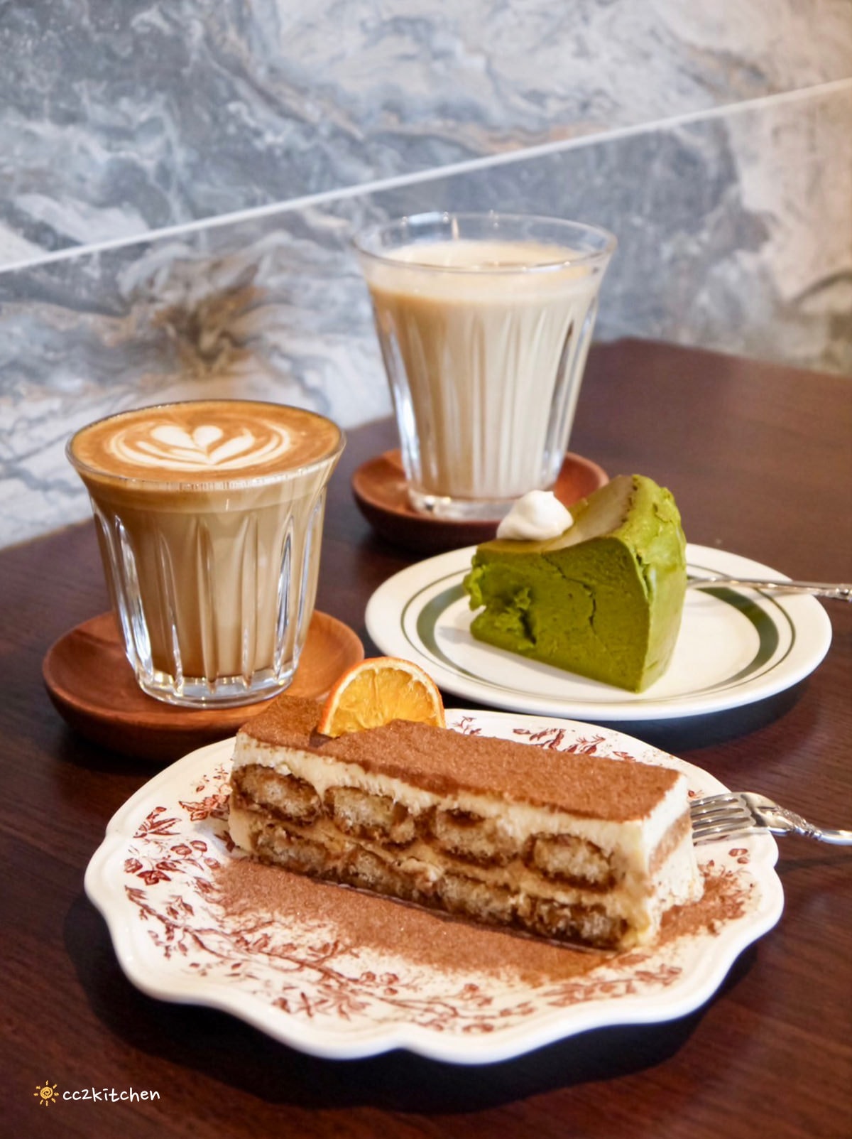 豪宅裡的質感咖啡廳！「海特咖啡館Hatt Coffee」2.0結合早午餐與民宿「廷海特潮流民宿」，外觀氣派、內裝富有高級感，台東市區早午餐推薦。