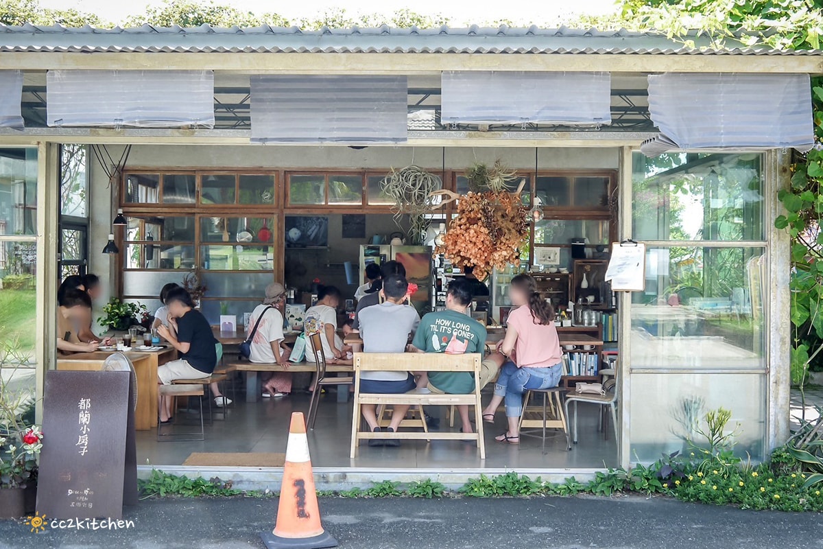 台東都蘭必吃漢堡!「都蘭小房子」隱身在新東糖廠內的特色小店~推薦扎實飽滿的手作漢堡,大口吃超滿足! - 第3張圖 台東都蘭必吃漢堡!「都蘭小房子」隱身在新東糖廠內的特色小店~推薦扎實飽滿的手作漢堡,大口吃超滿足!