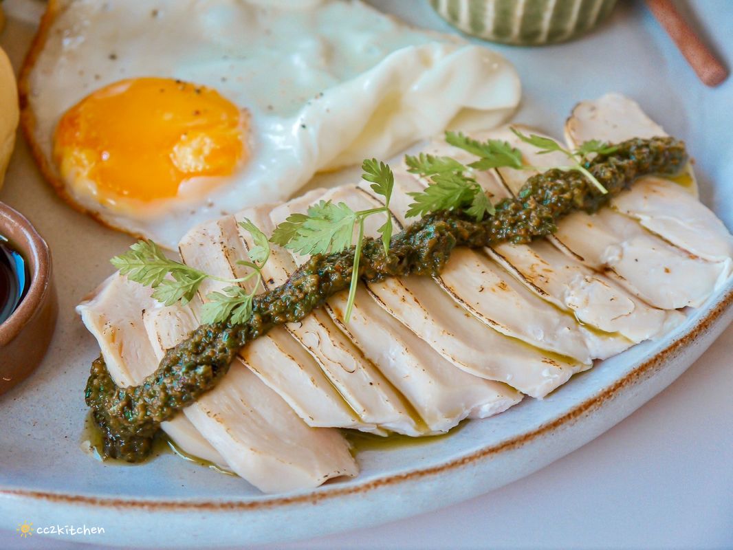 台東早午餐「柴源食間」新開幕～柴源製菓姊妹店，推出超級豐盛、大份量的大大早午餐盤、米食料理及義大利麵！餐點好吃兼具顏值，吃巧又能吃飽。