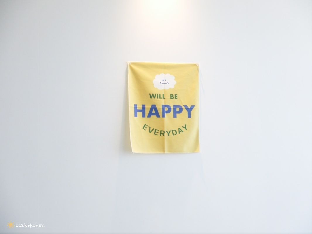 台東早午餐「慢慢Slowly」韓系奶油風咖啡店，餐點選擇多、從早吃到晚～早午餐、義大利麵、下午茶、咖啡應有盡有，適合約會、聚餐。