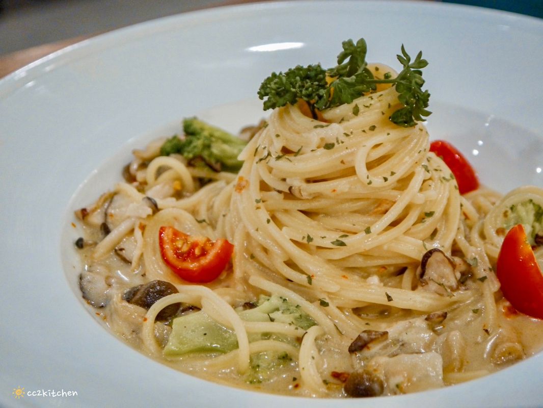 台東平價義大利麵「SP夏帕義大利麵」最低價148元起~台義獨創特色口味、蒜味爆炸蛤蜊超浮誇、CP值高! - 第35張圖 台東平價義大利麵「SP夏帕義大利麵」最低價148元起~台義獨創特色口味、蒜味爆炸蛤蜊超浮誇、CP值高!