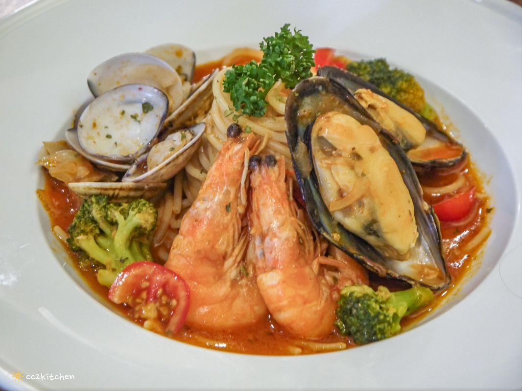 台東平價義大利麵「SP夏帕義大利麵」最低價148元起~台義獨創特色口味、蒜味爆炸蛤蜊超浮誇、CP值高! - 第28張圖 台東平價義大利麵「SP夏帕義大利麵」最低價148元起~台義獨創特色口味、蒜味爆炸蛤蜊超浮誇、CP值高!