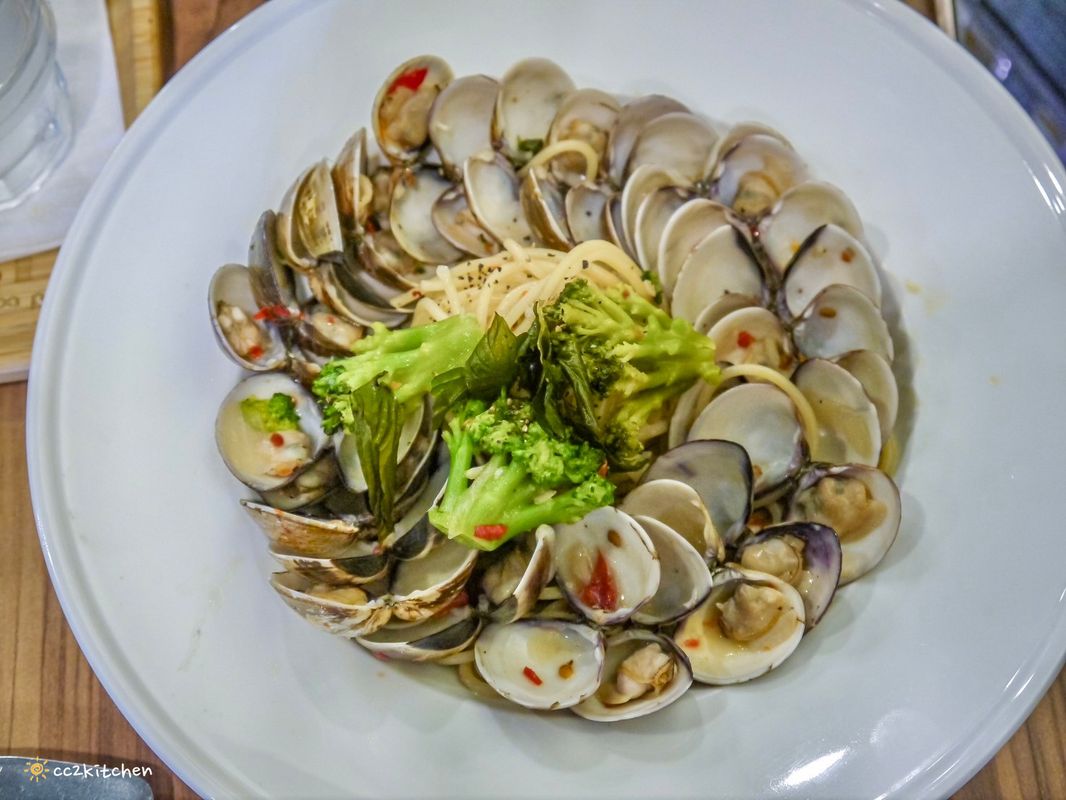 台東平價義大利麵「SP夏帕義大利麵」最低價148元起~台義獨創特色口味、蒜味爆炸蛤蜊超浮誇、CP值高! - 第21張圖 台東平價義大利麵「SP夏帕義大利麵」最低價148元起~台義獨創特色口味、蒜味爆炸蛤蜊超浮誇、CP值高!