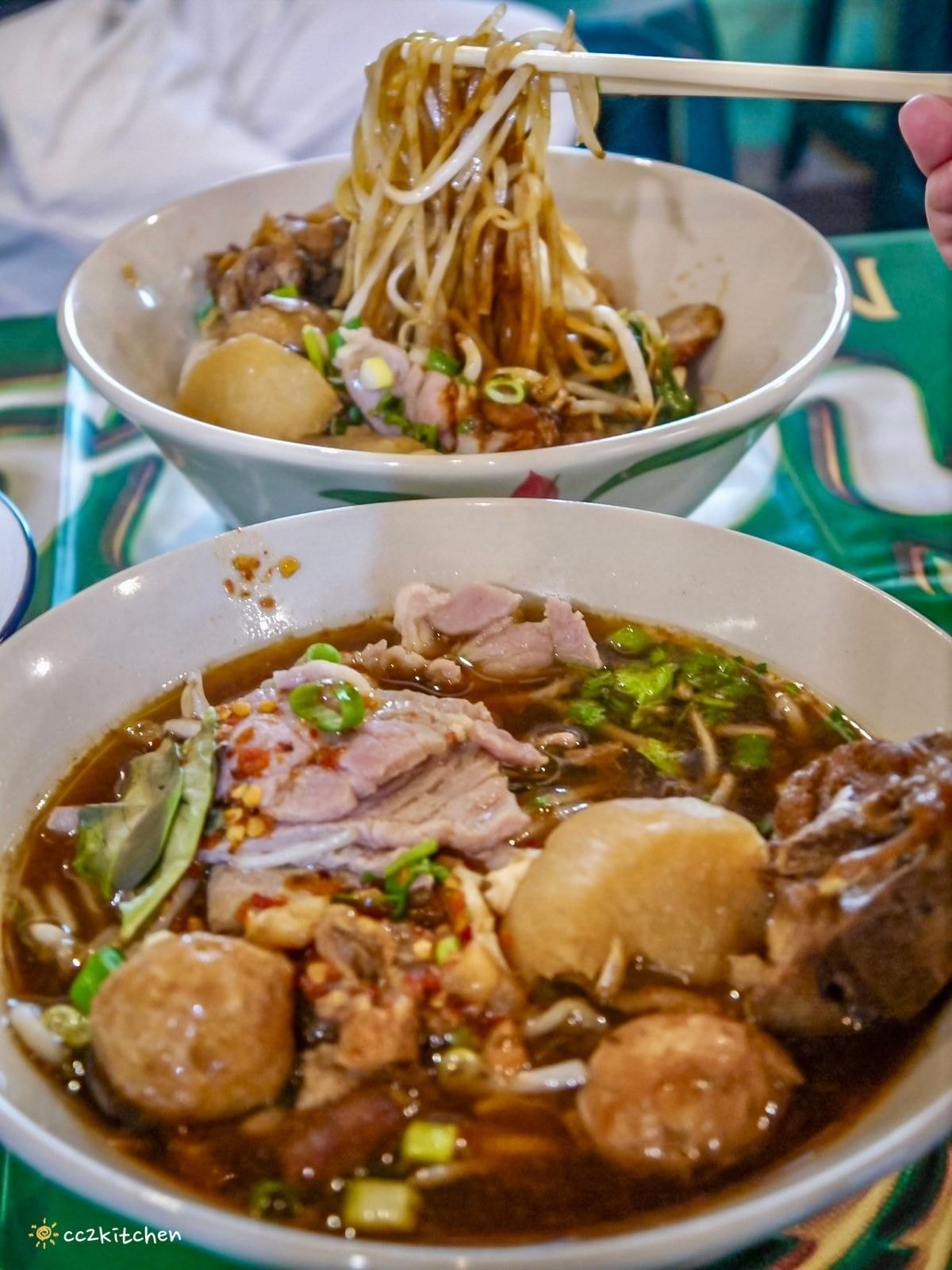 不用飛泰國!台東也可以吃到道地的泰國船麵「大城老船麵」,高雄超人氣泰國小吃專賣店展店來台東,必點船麵、泰式奶茶、椒鹽雞翅。 - 第12張圖