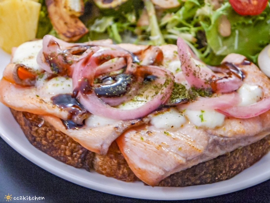 花蓮寵物友善早午餐!「棲根」以手作麵包為主的大份量精緻早午餐,溫沙拉、手作吐司麵包及開放式三明治現點現做,慢工粗細活的職人手作輕食。 - 第26張圖 花蓮寵物友善早午餐!「棲根」以手作麵包為主的大份量精緻早午餐,溫沙拉、手作吐司麵包及開放式三明治現點現做,慢工粗細活的職人手作輕食。