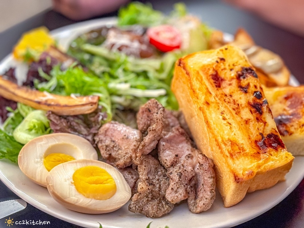 花蓮寵物友善早午餐!「棲根」以手作麵包為主的大份量精緻早午餐,溫沙拉、手作吐司麵包及開放式三明治現點現做,慢工粗細活的職人手作輕食。 - 第14張圖 花蓮寵物友善早午餐!「棲根」以手作麵包為主的大份量精緻早午餐,溫沙拉、手作吐司麵包及開放式三明治現點現做,慢工粗細活的職人手作輕食。