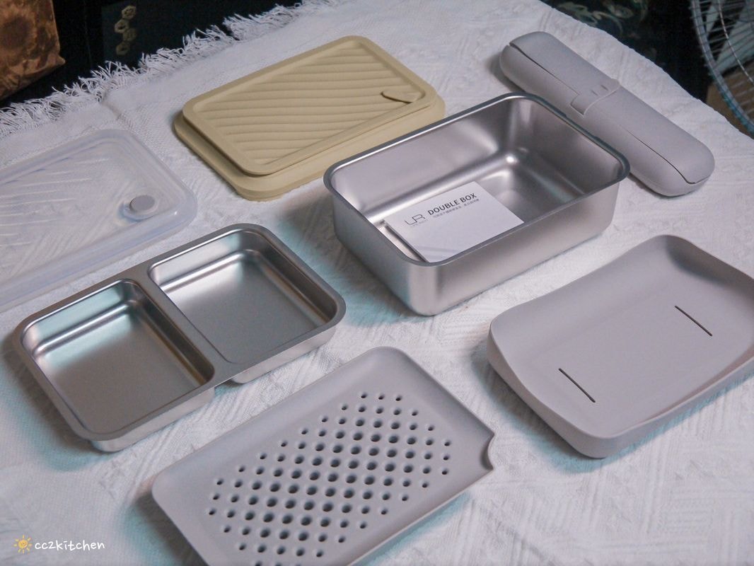 【團購好物開箱】LiFE RiCH富川創造 𝘿𝙤𝙪𝙗𝙡𝙚 𝘽𝙤𝙭可微波不鏽鋼便當盒，一盒多用可蒸、煮、煎、炸、烤～自煮神器、自帶料理的好夥伴！