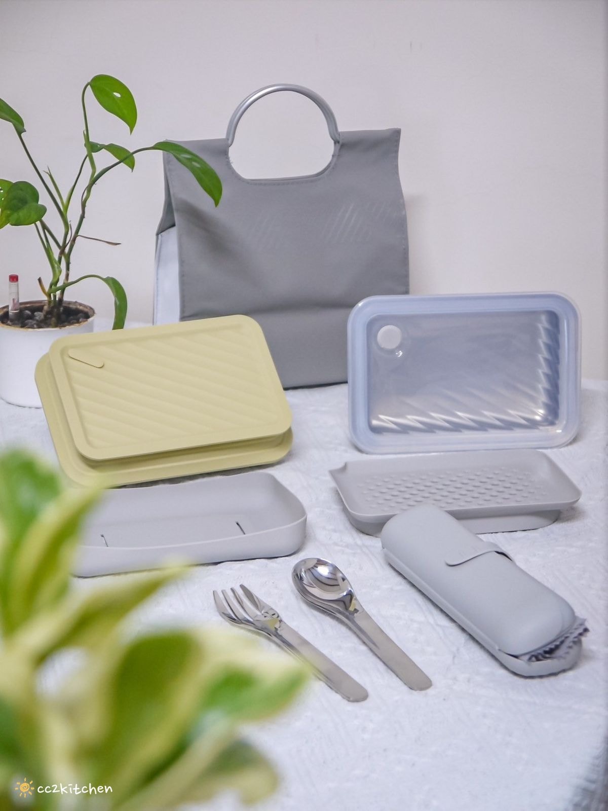 【團購好物開箱】LiFE RiCH富川創造 𝘿𝙤𝙪𝙗𝙡𝙚 𝘽𝙤𝙭可微波不鏽鋼便當盒，一盒多用可蒸、煮、煎、炸、烤～自煮神器、自帶料理的好夥伴！