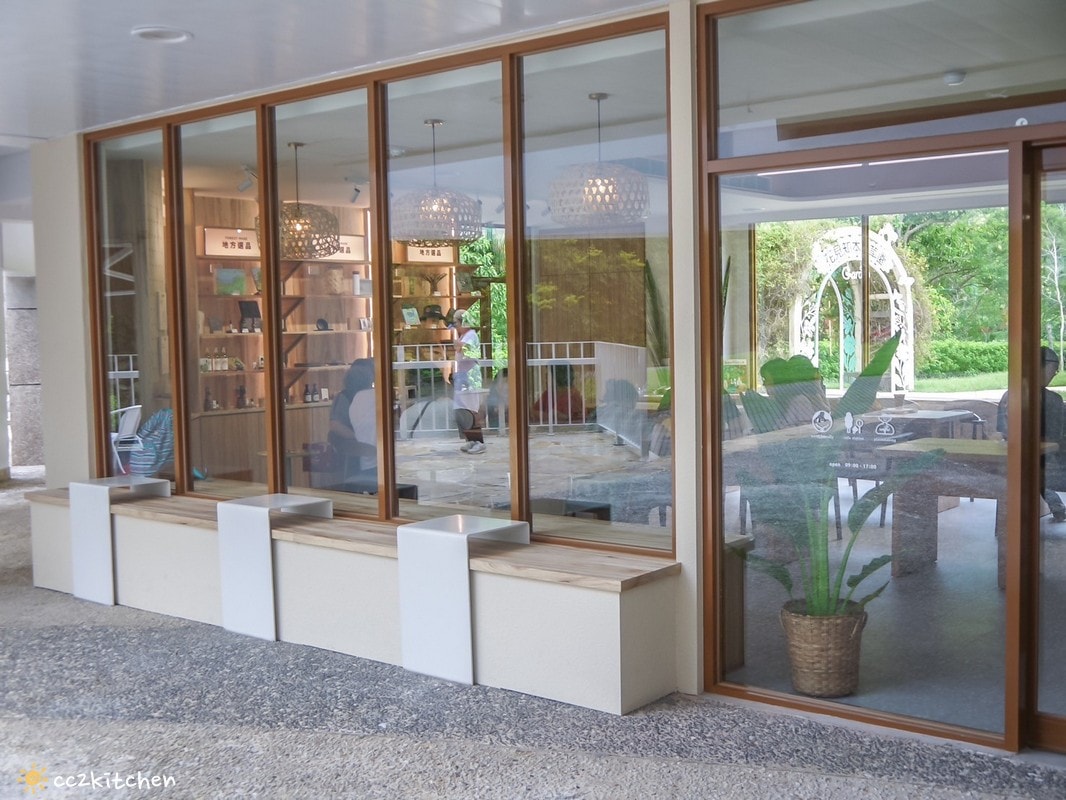 東部首間山林製造概念館咖啡廳!「虎比公寓-台東知本館」座落在台東知本國家森林遊樂區~在國家級森林公園裡眺望無敵山景,享受大自然沉靜與美好。 - 第10張圖