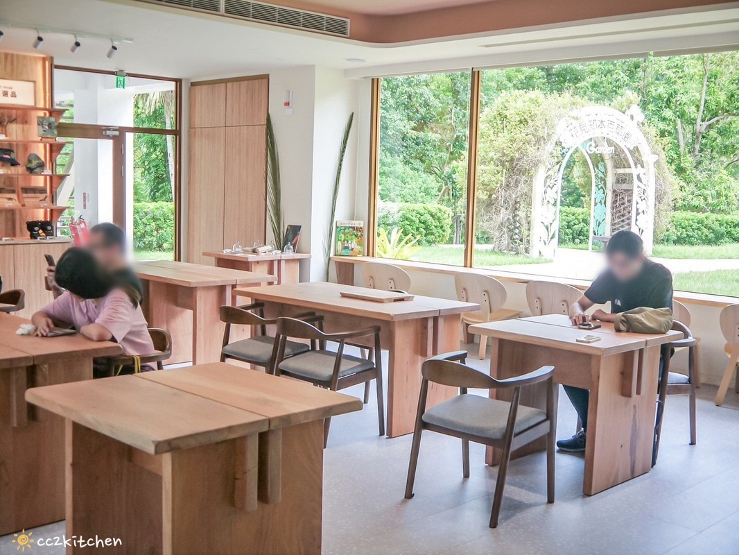 東部首間山林製造概念館咖啡廳!「虎比公寓-台東知本館」座落在台東知本國家森林遊樂區~在國家級森林公園裡眺望無敵山景,享受大自然沉靜與美好。 - 第17張圖