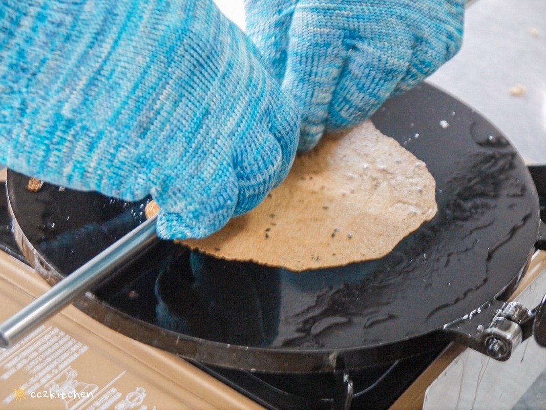 【2026台東初鹿一日遊】初鹿美食景點旅遊指南～一日茶農採茶趣、藥草火鍋吃到飽、深山裡的柴燒陶藝、釋迦鑰匙圈DIY ！