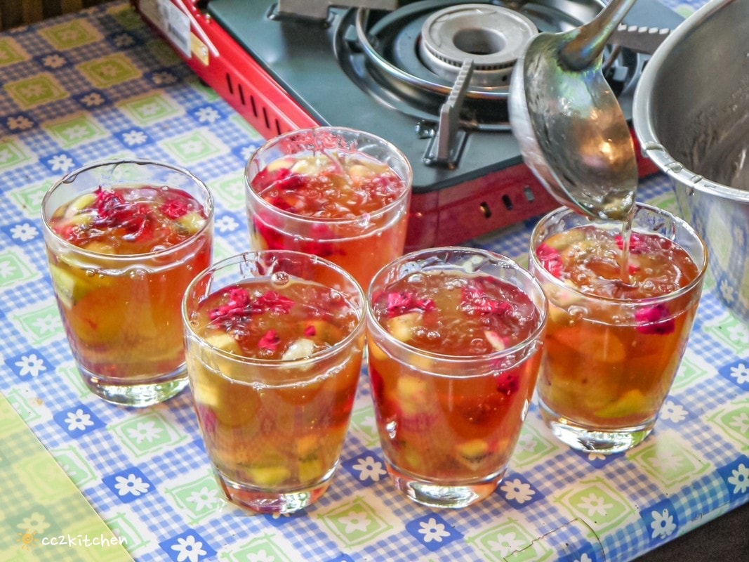 【2026台東太麻里金針山一日遊】金針山賞花秘境、森呼吸金針瑜珈、金針園採筍趣、水果茶凍DIY、大啖金針私房創意料理 ！