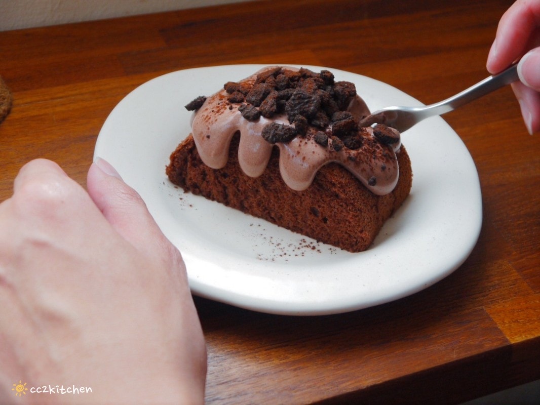 花蓮「坡上」招牌焦糖布丁只要60元好佛心！日系風格的溫潤木質調平價咖啡廳，甜點和價位都很可愛～花蓮旅遊咖啡下午茶推薦！