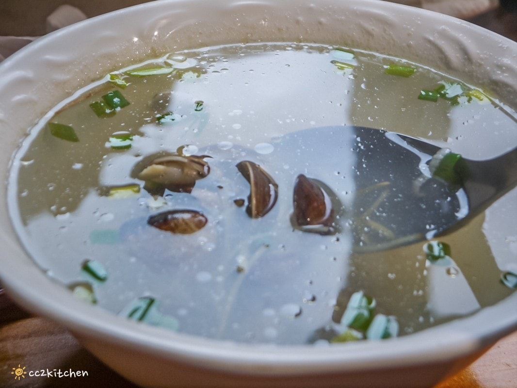 台東成功海鮮餐廳「比西里岸近海廚房」，鄰近三仙台的平價家常小餐館，單點制～價格平易近人，小家庭也能大啖海產！