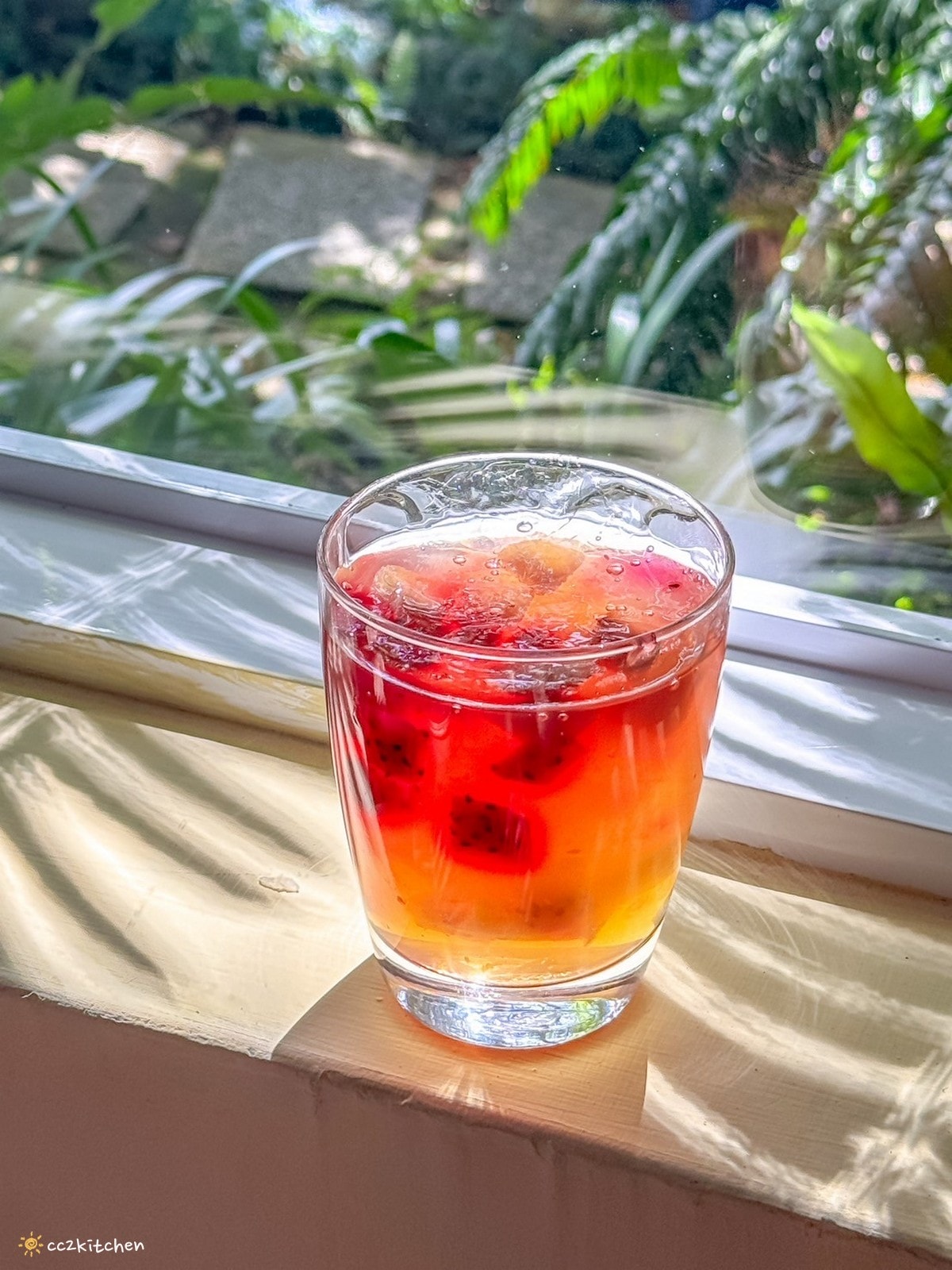 【2026台東太麻里金針山一日遊】金針山賞花秘境、森呼吸金針瑜珈、金針園採筍趣、水果茶凍DIY、大啖金針私房創意料理 ！