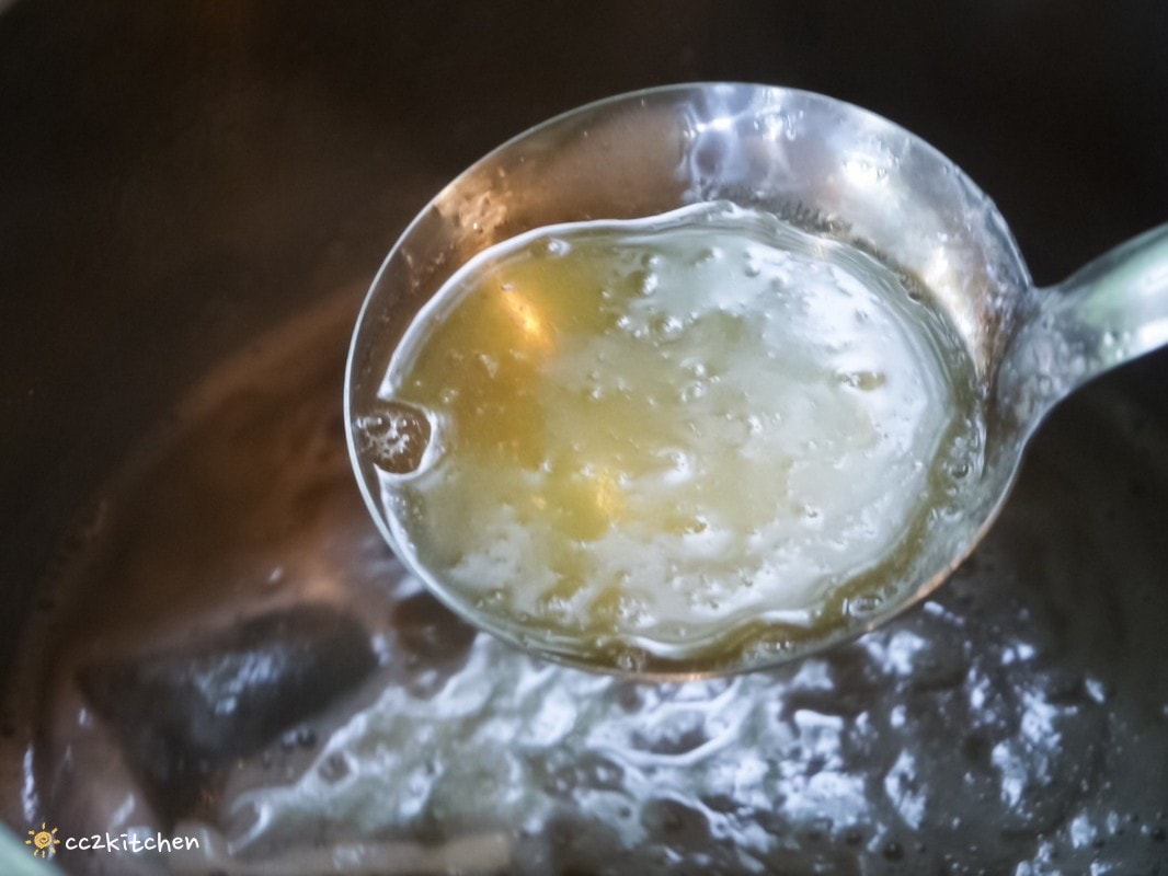 【2026台東太麻里金針山一日遊】金針山賞花秘境、森呼吸金針瑜珈、金針園採筍趣、水果茶凍DIY、大啖金針私房創意料理 ！