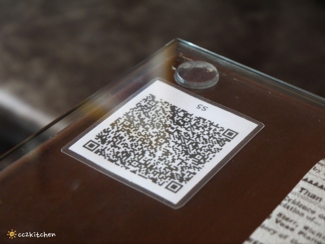 花蓮早午餐「巷弄李Sin Café」吉安自立路上的氣派豪宅裡，隱藏著一間英倫風咖啡廳！早午餐拼盤豐盛，推薦歐式嫩煎雞腿早午餐。