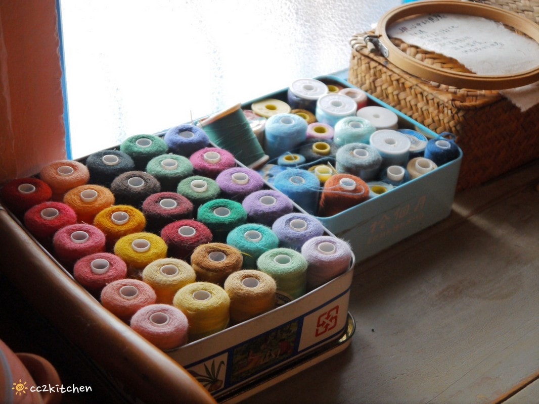 台東利嘉「稻米與月桃花」，隱居山林的私宅咖啡廳！一周只營業三天、假日不定期開放，招牌香料咖哩與小農自耕無毒香米結合，隱藏在靜謐山中的美味。