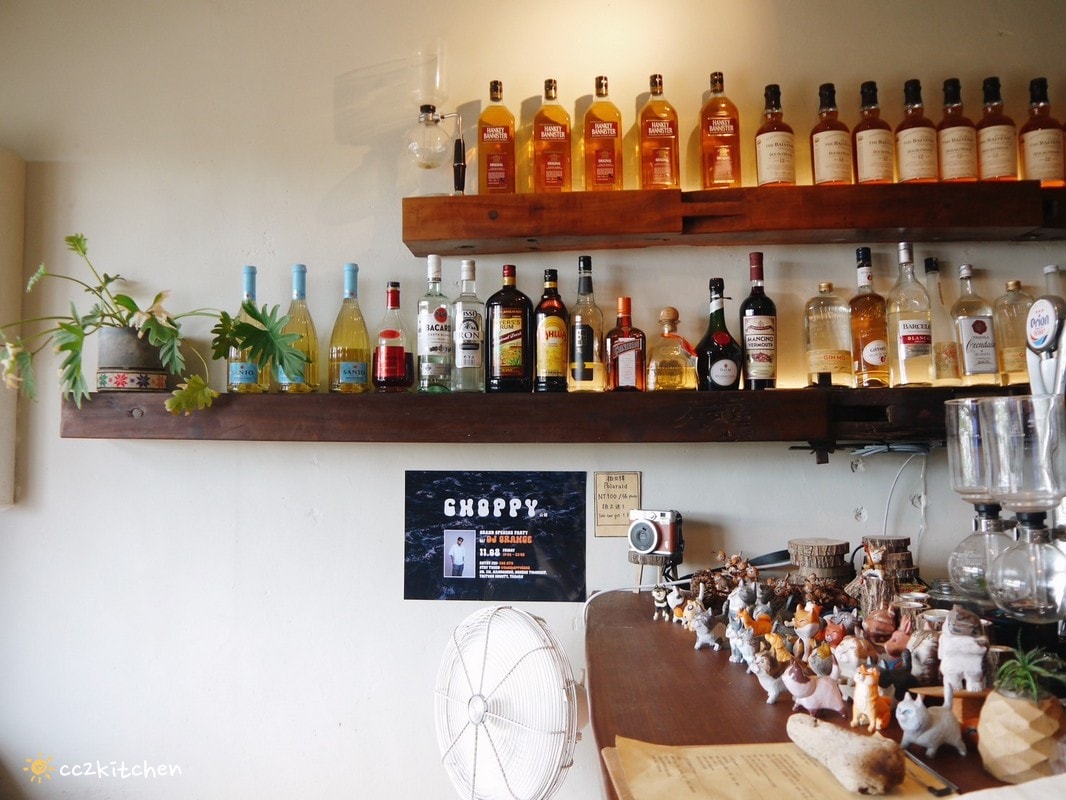 台東東河「千千咖啡」老屋改造的茅屋平房咖啡廳,鄰近東河包子、泰源幽谷,來到東河不能錯過的特色咖啡店。 - 第17張圖 台東東河「千千咖啡」老屋改造的茅屋平房咖啡廳,鄰近東河包子、泰源幽谷,來到東河不能錯過的特色咖啡店。