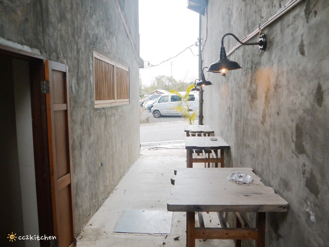 台東東河「千千咖啡」老屋改造的茅屋平房咖啡廳,鄰近東河包子、泰源幽谷,來到東河不能錯過的特色咖啡店。 - 第16張圖 台東東河「千千咖啡」老屋改造的茅屋平房咖啡廳,鄰近東河包子、泰源幽谷,來到東河不能錯過的特色咖啡店。