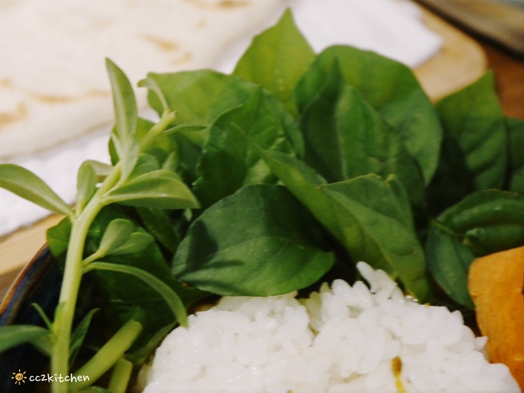 台東利嘉「稻米與月桃花」，隱居山林的私宅咖啡廳！一周只營業三天、假日不定期開放，招牌香料咖哩與小農自耕無毒香米結合，隱藏在靜謐山中的美味。