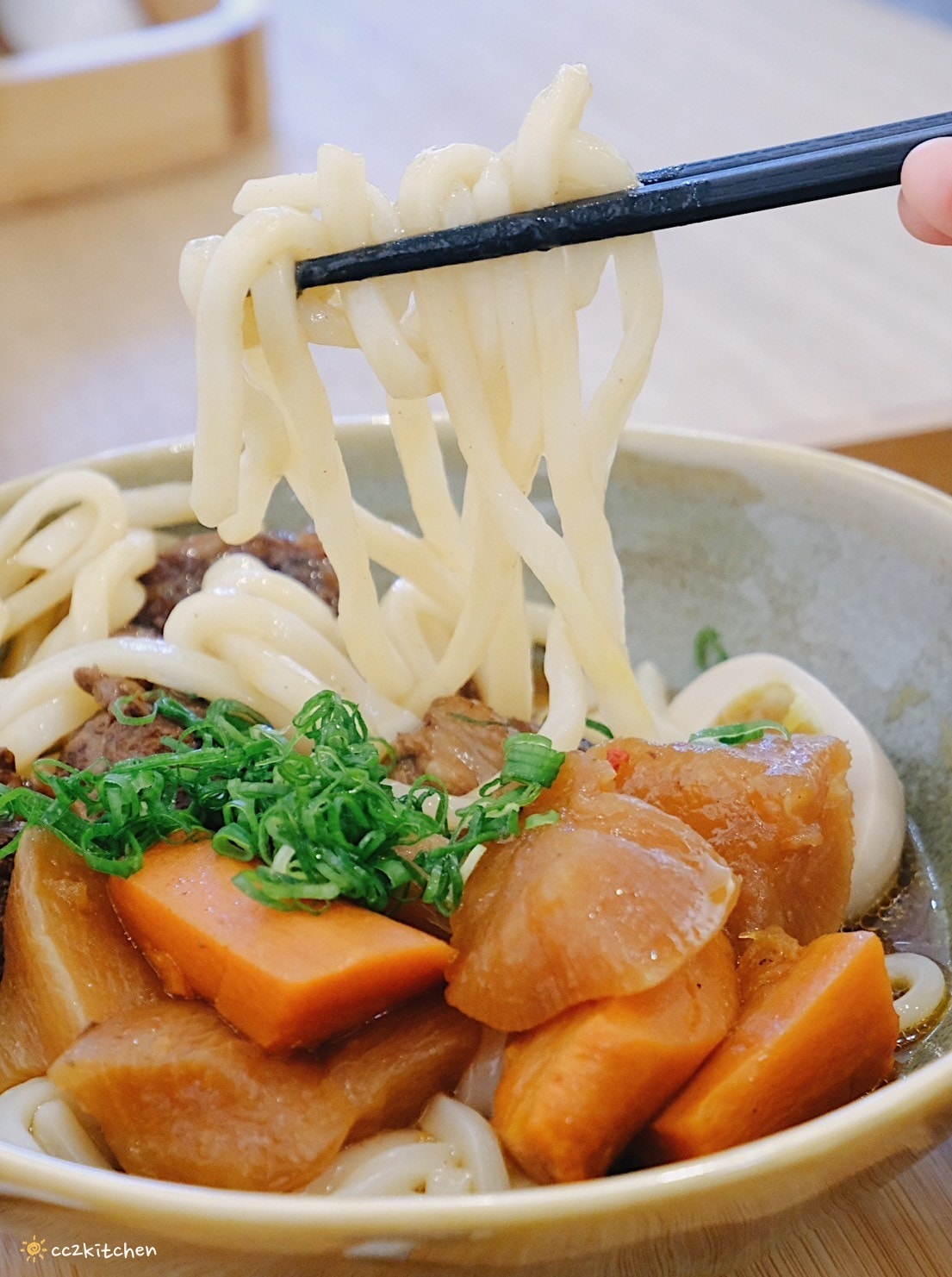 花蓮美食「安口食堂」開新分店!「安口食堂城中店」2.0隱藏在名產街上,主打眷村古早味麵食~三種主食搭配不同麵體,擁有家常美味的精緻乾拌麵! - 第27張圖