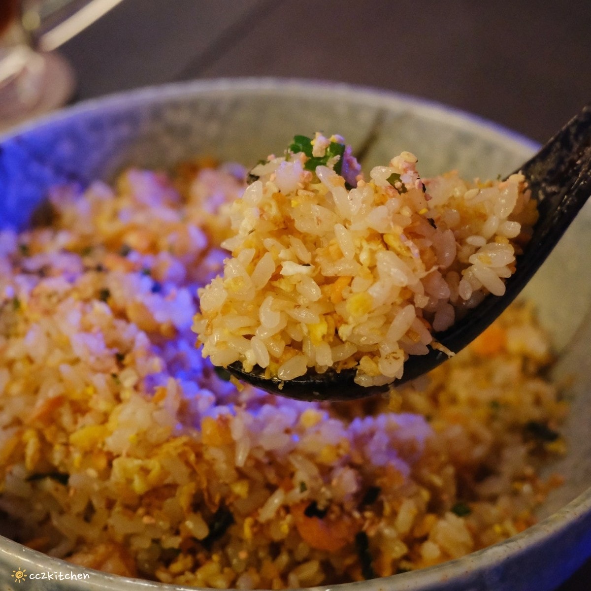花蓮宵夜「瀧寅酔居」,google評論高達5顆星的串燒居酒屋!店內裝潢有特色、餐點豐富多樣~幾乎每一道都好吃不雷,花蓮吃宵夜、聚餐的夜晚好去處! - 第13張圖