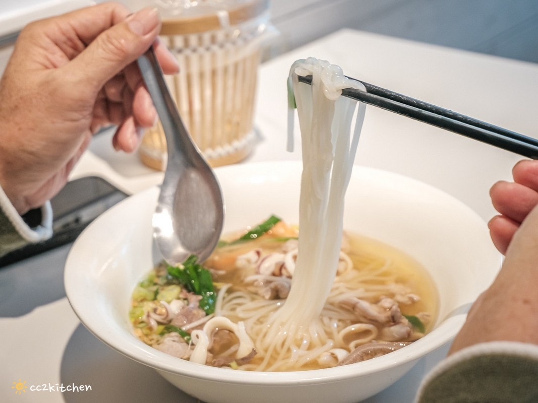台東都蘭美食「錦鸞越南美食 DuLan Viet Nam Food」隱藏在東部海岸村的越南道地家鄉味,使用在地新鮮蔬菜及無毒香草,台東100碗必吃的異國美食餐廳! - 第13張圖