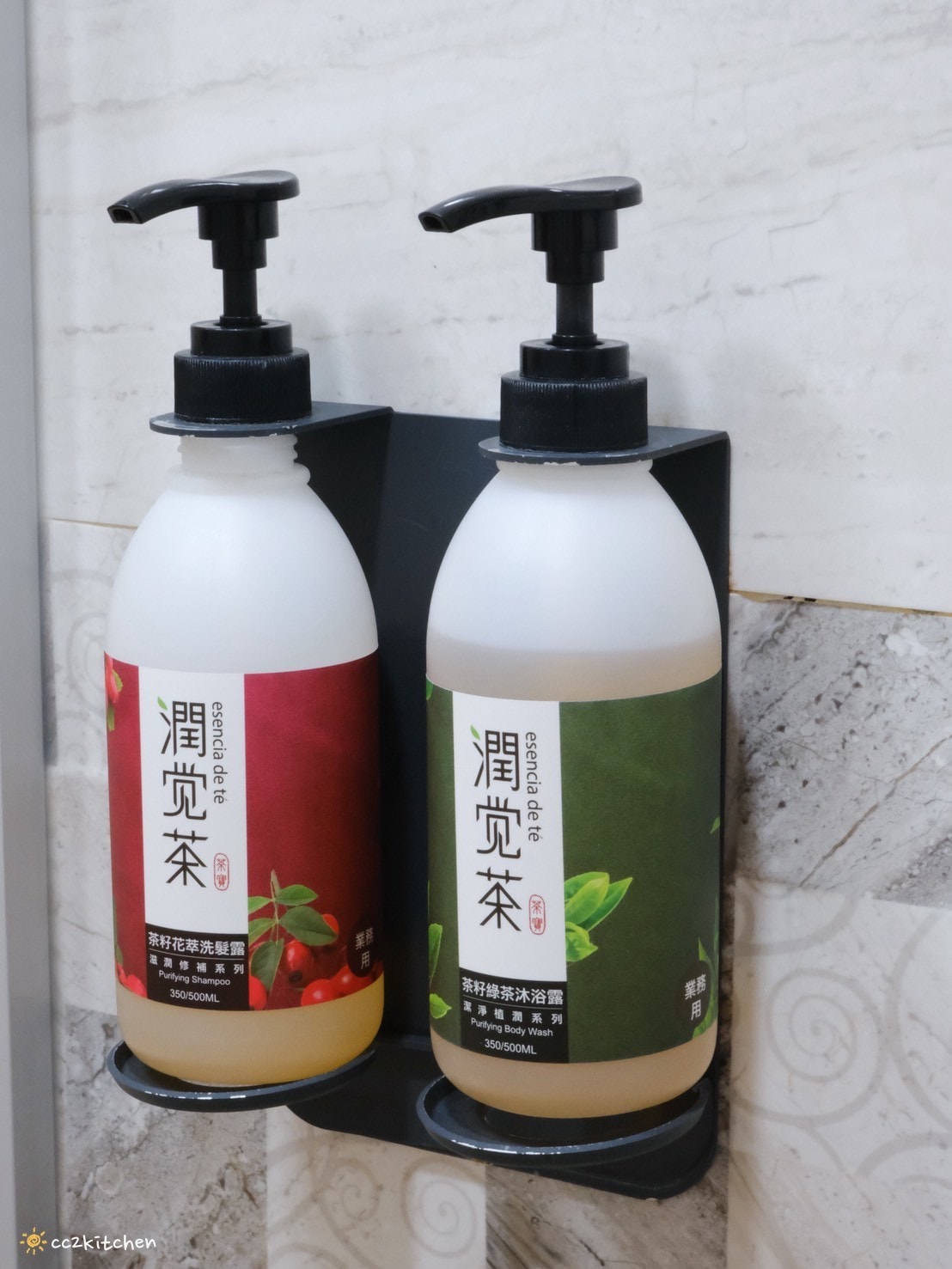 台東知本平價住宿「夏草行旅Summer Grass」,Google評論滿分的童話風質感民宿!鄰近知本火車站,泡麵、零食、飲料、咖啡通通吃到飽~包棟麻將、桌遊任意玩! - 第64張圖