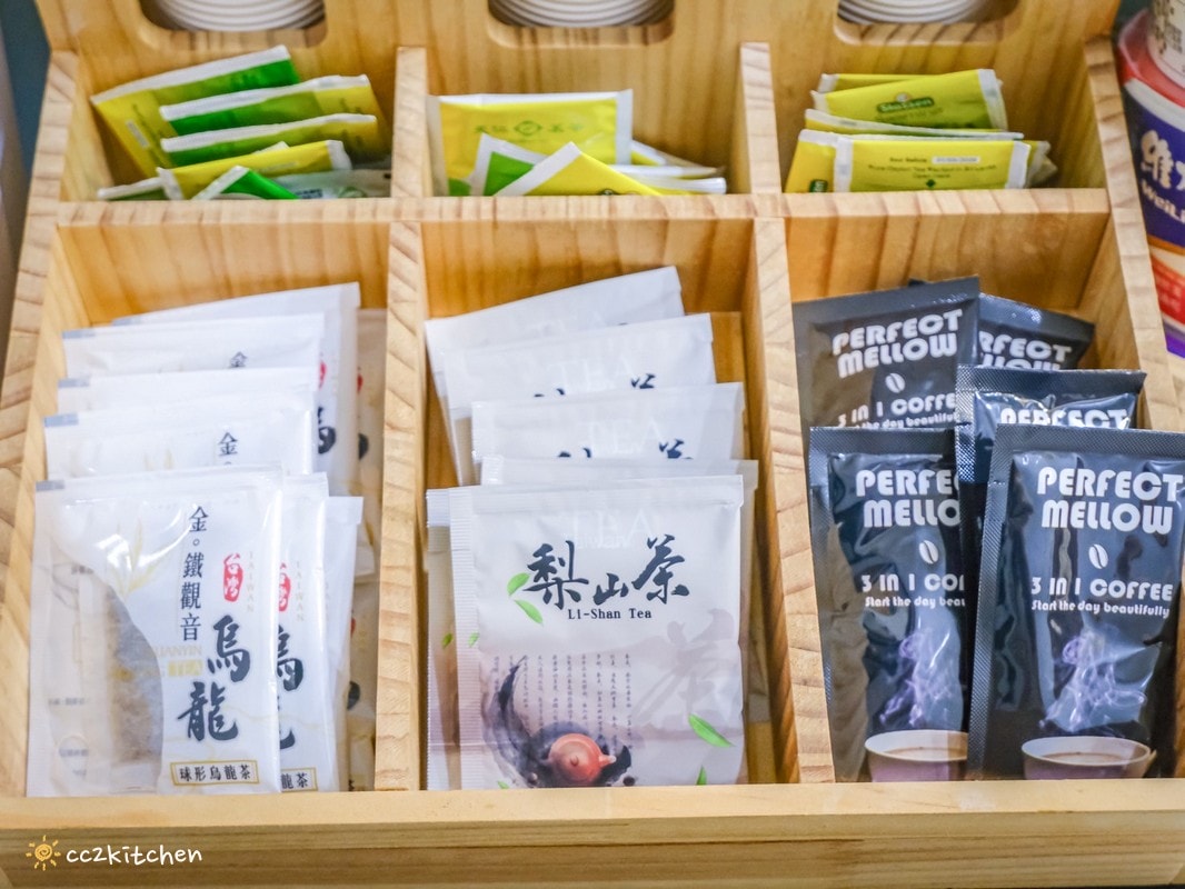 台東知本平價住宿「夏草行旅Summer Grass」,Google評論滿分的童話風質感民宿!鄰近知本火車站,泡麵、零食、飲料、咖啡通通吃到飽~包棟麻將、桌遊任意玩! - 第33張圖