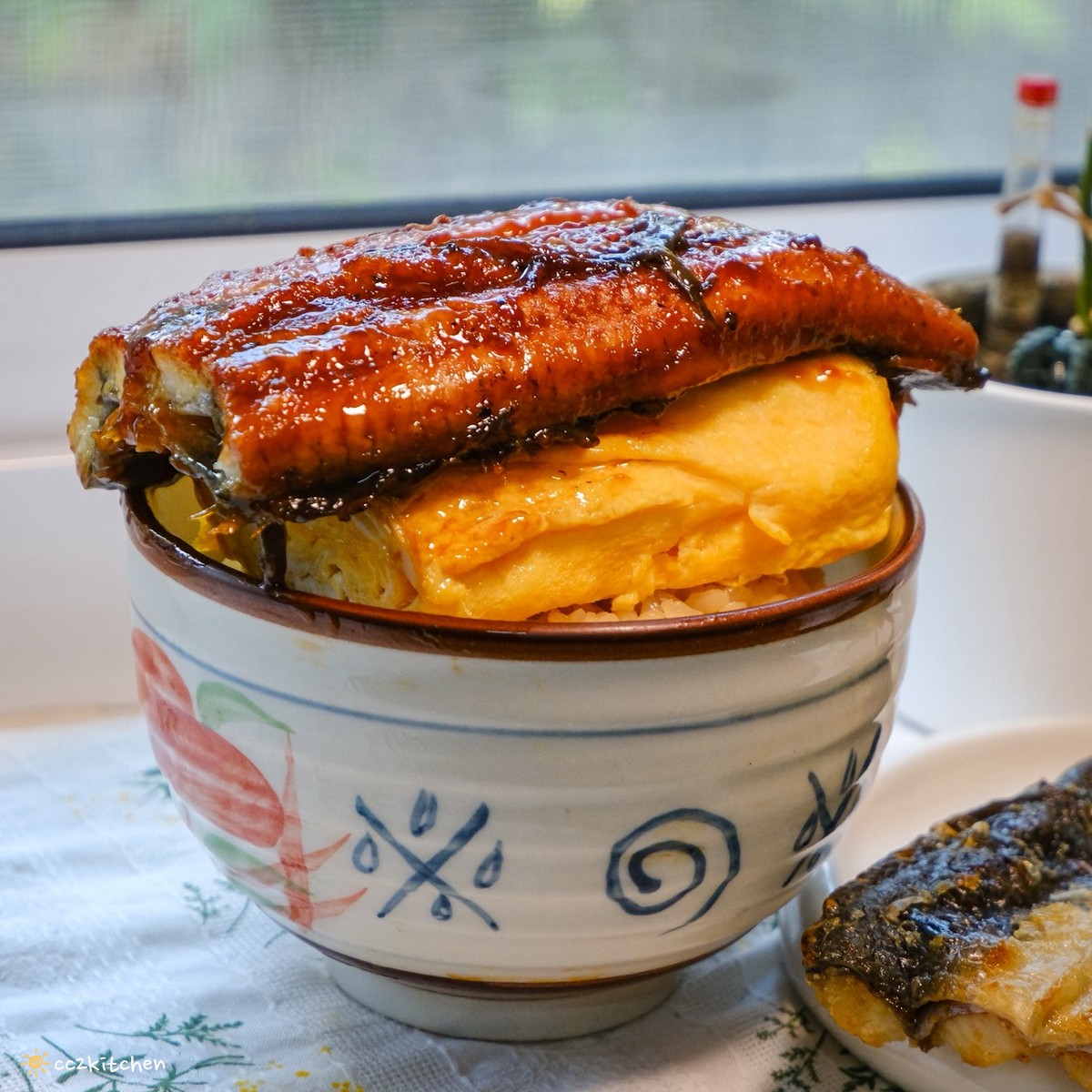 【團購美食開箱】只要5分鐘,在家也能做出日本爆紅的厚蛋鰻玉丼!「Hao Tu好土鰻魚專賣店」三代傳承老字號鰻魚家族,日規高品質蒲燒鰻、白燒鰻、生鰻魚,簡單加熱快速上桌! - 第26張圖