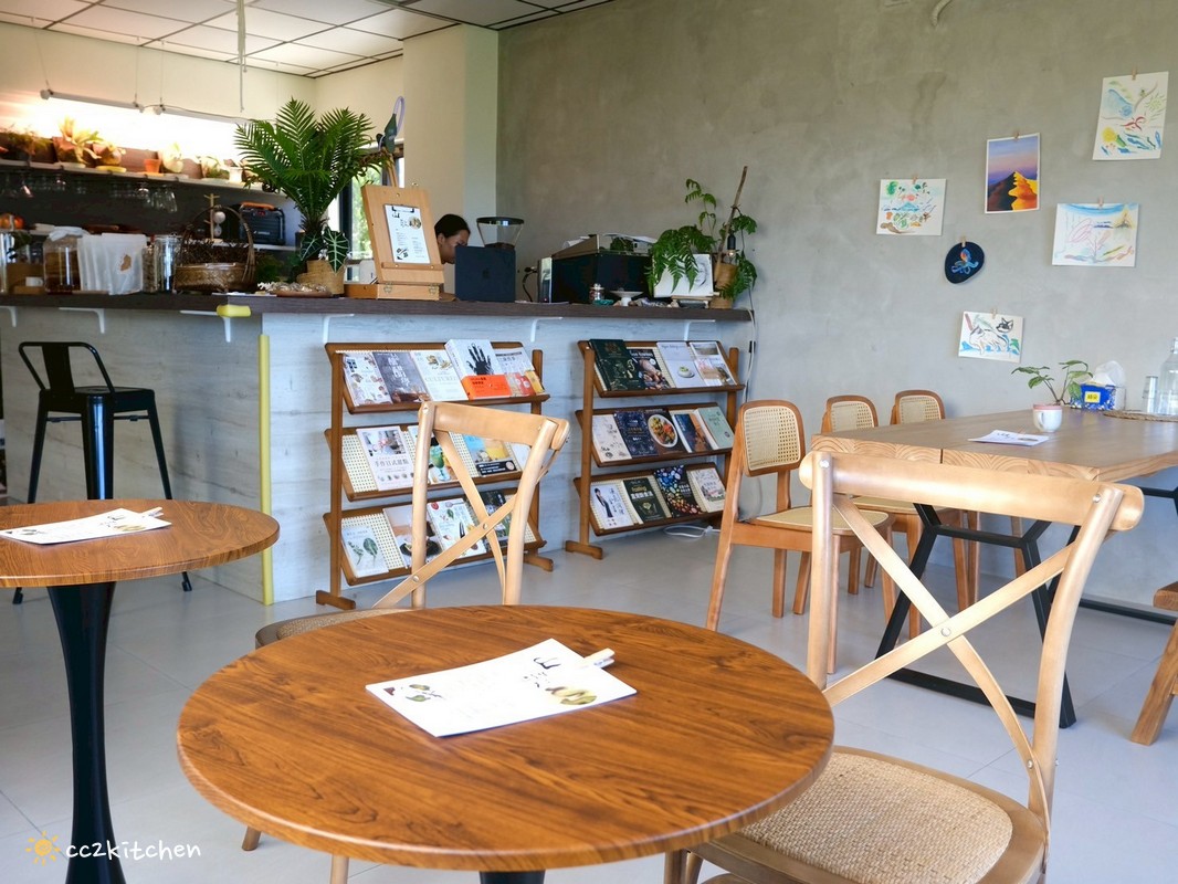台東「山歌·Mountain Vibe」知本山上的秘境早午餐咖啡廳,遠離塵囂、坐擁山海景,眺望太平洋與綠島的世外桃源小店! - 第14張圖