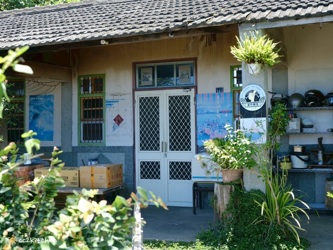 台東知本山上有家麵包店!一周只賣四天,藏身於知本溫泉山區、林道瀑布附近的老屋烘焙工作室,知本隱藏版手作麵包小店。 - 第17張圖