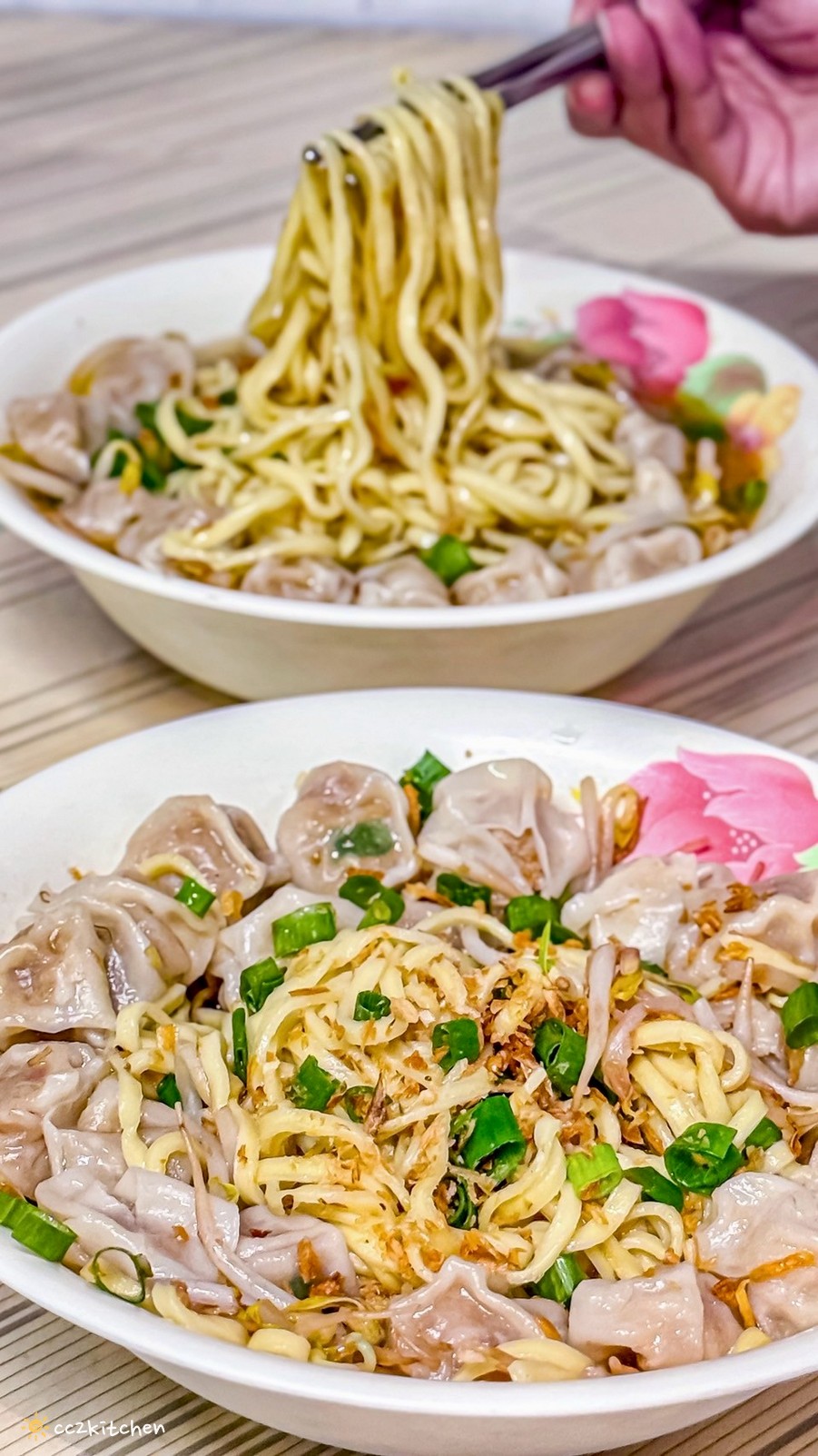 台東佛系餛飩麵店「餛飩多多」,60元就能吃到20顆餛飩+超大碗意麵,CP值超高!每日限量、售完為止,隱藏在中山路巷弄內的銅板美食。 - 第10張圖